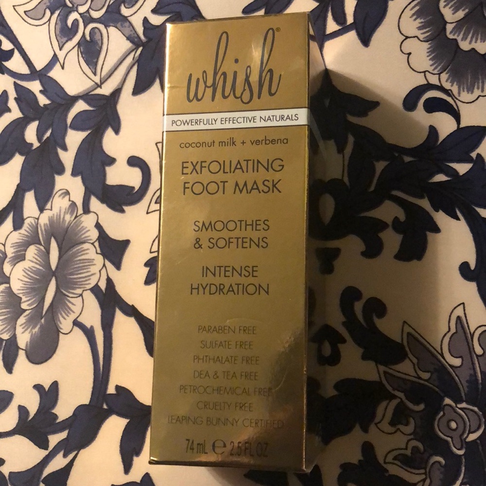 Exfoliating foot cream